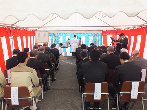 本社　新社屋　地鎮祭