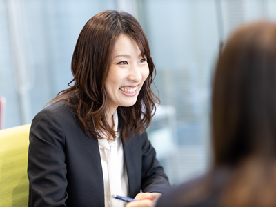 女性座談会～女性キャリア社員の本音トーク～