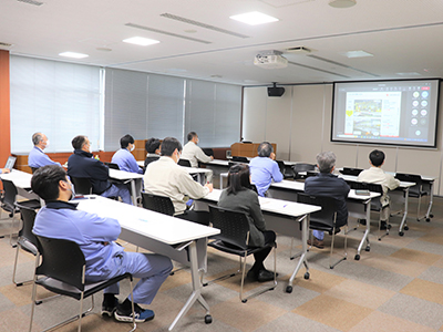 2022年度 社内論文発表会