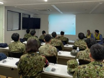 【八幡事業部】自衛隊隊員が工場見学