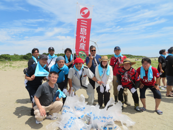 【鹿島事業部】鹿島アントラーズビジネスクラブ　海岸清掃活動に参加！