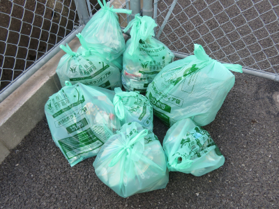 まち美化活動~本社周辺を清掃~