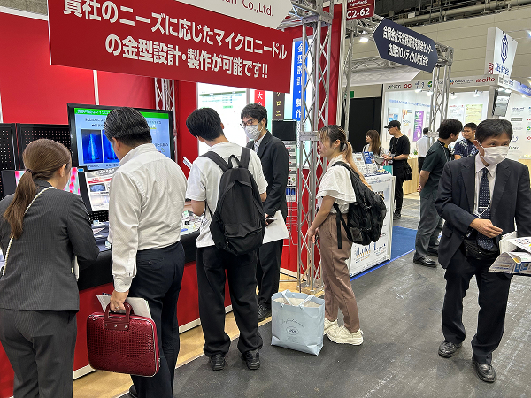 第6回 化粧品開発展 出展報告｜マイクロニードルをPR